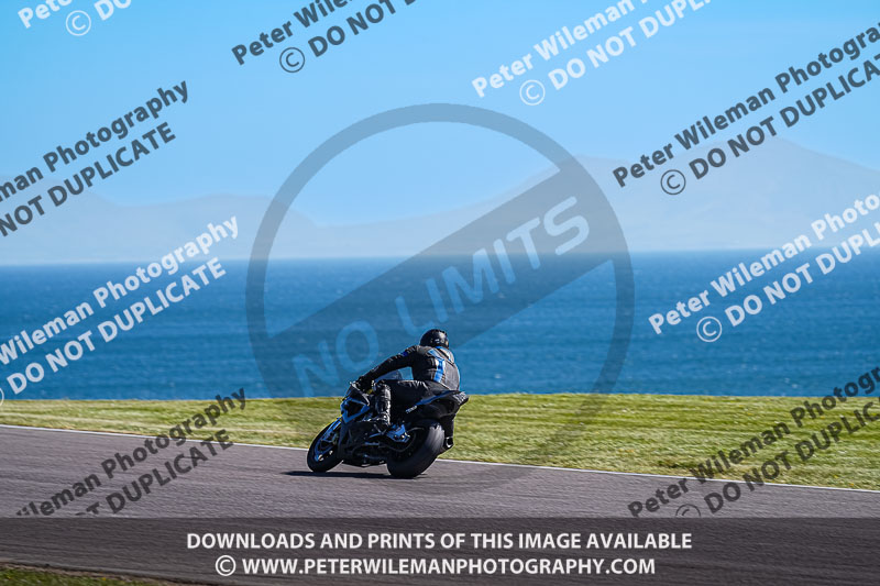 anglesey no limits trackday;anglesey photographs;anglesey trackday photographs;enduro digital images;event digital images;eventdigitalimages;no limits trackdays;peter wileman photography;racing digital images;trac mon;trackday digital images;trackday photos;ty croes